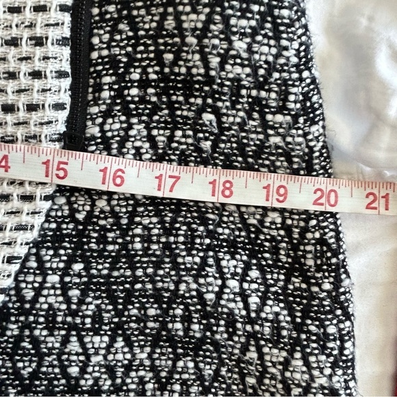 NWT Alice + Olivia Sally Side Zip Boucle Tweed Mini Dress 10 Boucle $440 - Picture 15 of 16